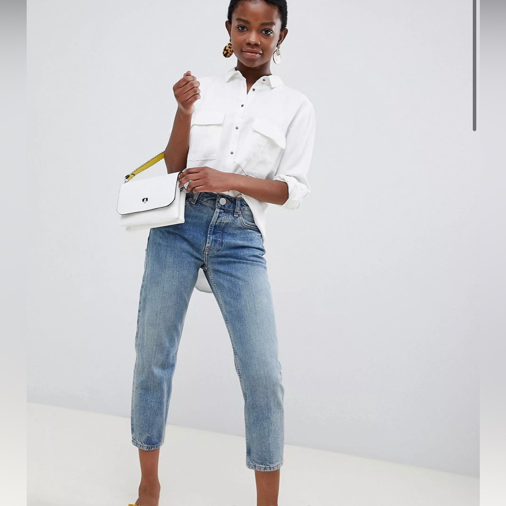 ASOS DESIGN Petite Recycled Florence straight leg jeans in light stonewash blue